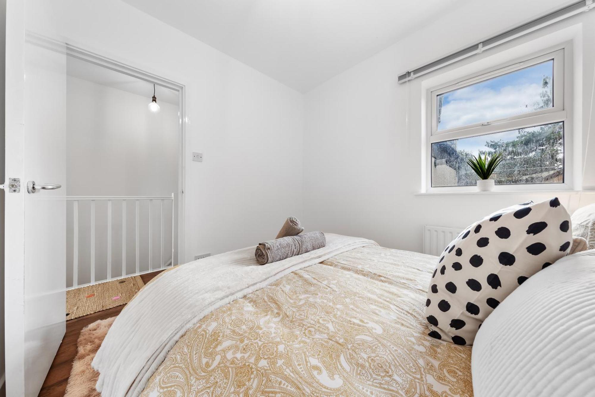 Modern 2Br Near Tower Bridge Daire Londra Dış mekan fotoğraf